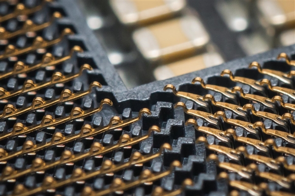 一粒沙子变成芯片的一生