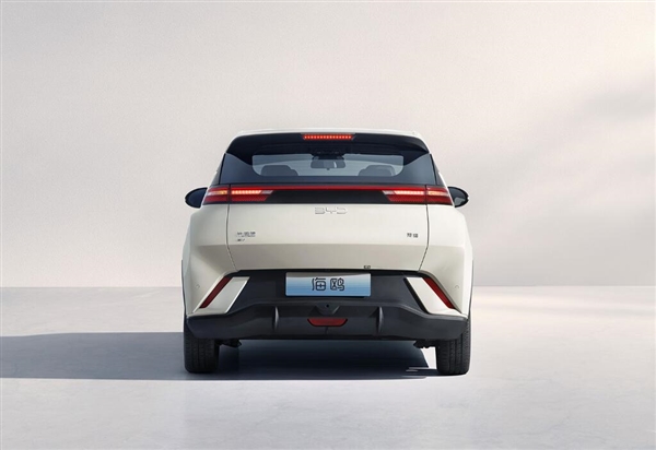 老外加价抢中国车 6月新能源出口狂增116.6%！比亚迪占43%