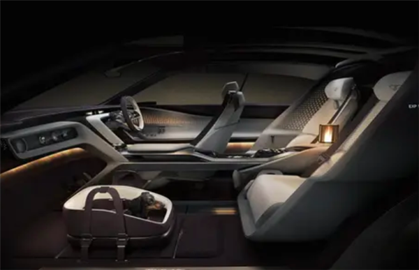 移动的头等舱！宾利首款电车官宣：车内只有三个座椅