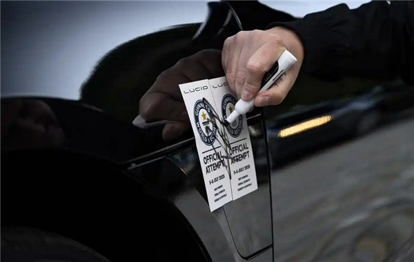 电动车续航新王诞生！Lucid 1205公里破吉尼斯世界纪录