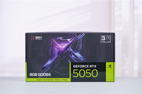 双风扇短小精悍！耕升RTX 5050追风OC显卡图赏