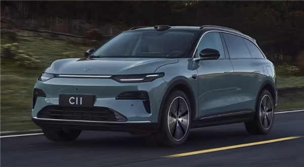 30万级配置卖15万！零跑C11上市：全域800V+激光雷达