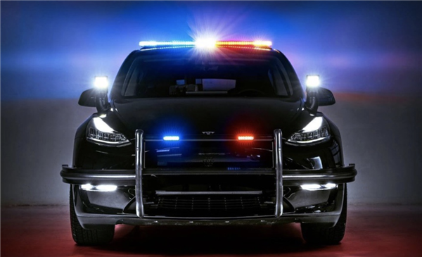 特斯拉瞄准特种车市场!计划收购改装公司制造警车