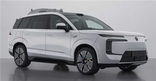 预计售价40万级:腾势N8L无伪实车曝光:定位为插电混动大型SUV