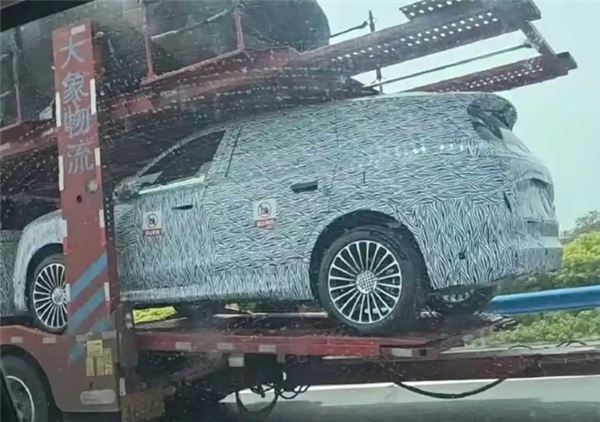 采用大哥M9同款设计！新款问界M7谍照曝光：首增纯电车型