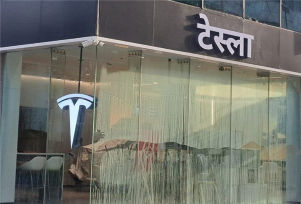 Model Y起售价50万元！特斯拉印度首家展厅开业