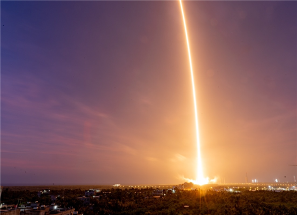 史上首次!天舟九号发射时 天舟十号已待命
