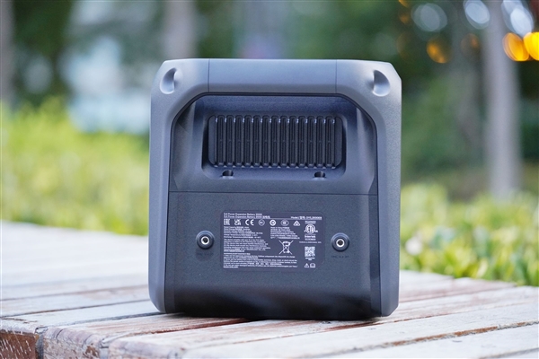 户外电源迎来闪充新时代！大疆新一代1度电户外电源图赏