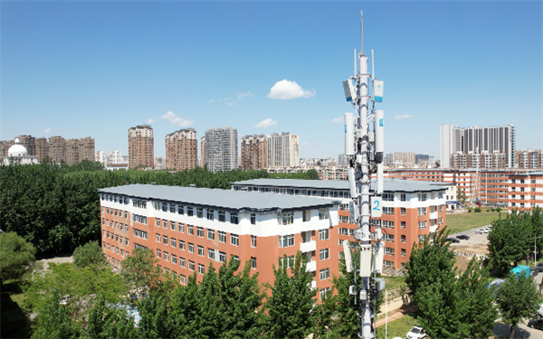 华为打造素智能基站:实时自动改变波形 效率提升30倍以上