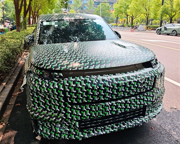 半价理想再发力 零跑全尺寸SUV谍照亮相：有望杀入20万内