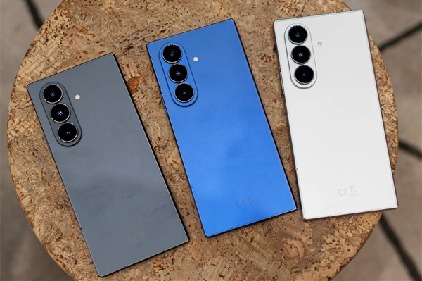 最轻大折叠！三星Galaxy Z Fold7下周发货：13999元起