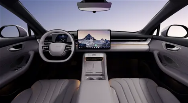 荣威M7 DMH内饰官宣:搭载悬浮大屏 保留物理按键