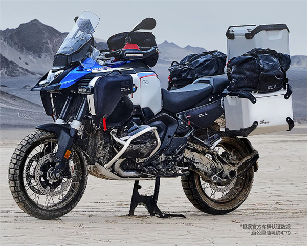 摩托车玩家的白月光 全新宝马水鸟ADV上市:27.39万起
