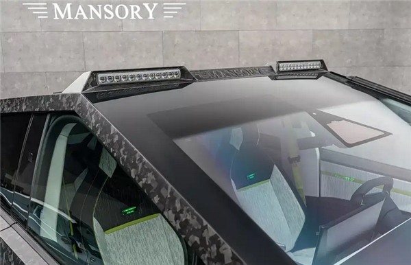 知名改装厂玛莎锐打造！特斯拉Cybertruck秒变“碳纤维超跑”