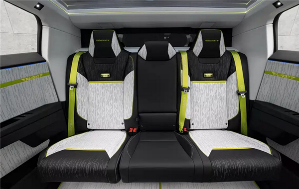 知名改装厂玛莎锐打造！特斯拉Cybertruck秒变“碳纤维超跑”