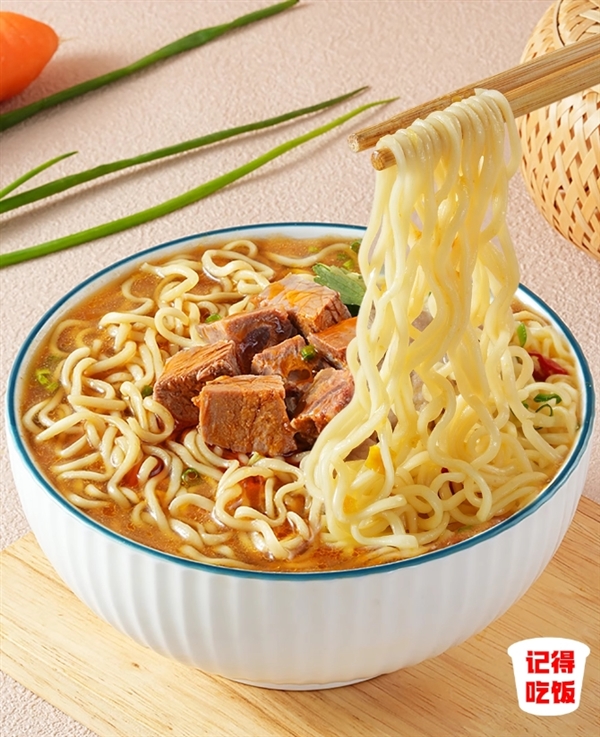 每包仅8毛钱:34年老牌思圆方便面19元24包