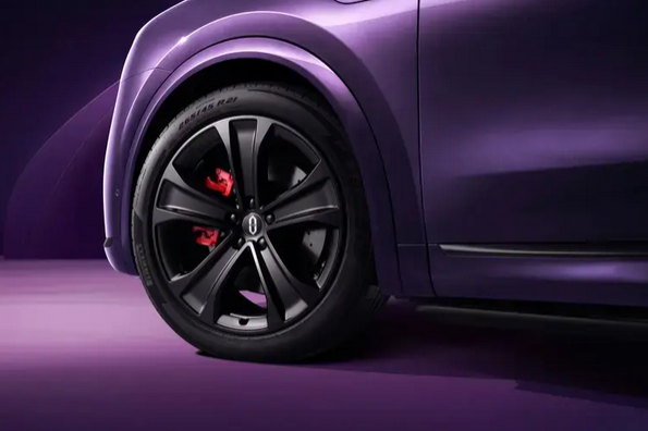 预售价37.8万元起!问界M8纯电版开启预订