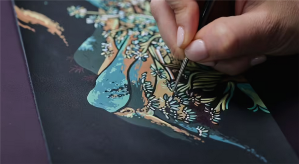 将中国壁画带进车内！劳斯莱斯Bespoke 高定系列车型亮相