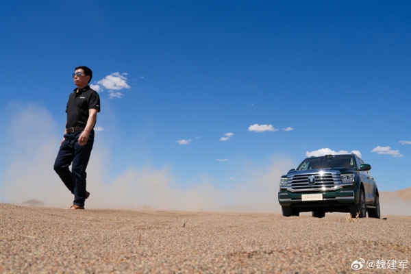 魏建军发布新款坦克500实车图:“敦煌绿”车色首次亮相