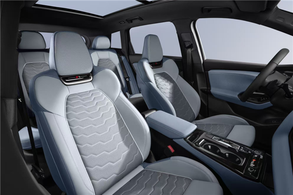 奥迪又一款华为辅助驾驶车开卖 全新Q6 e-tron预售:35.3万起