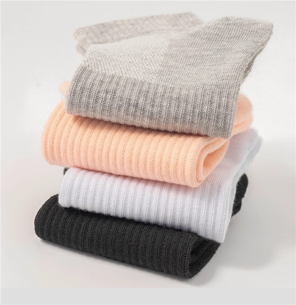 三枪中短筒袜大促:5双限时9.9元