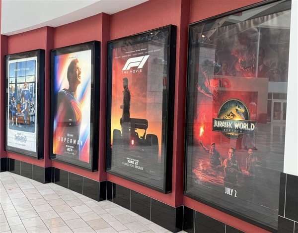 神奇四侠力压超人