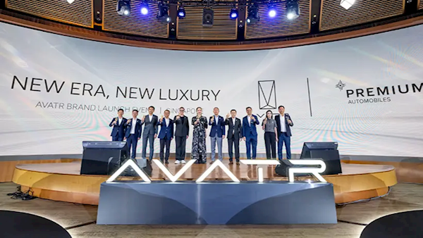 百万级豪车实锤!阿维塔11在新加坡卖到156万