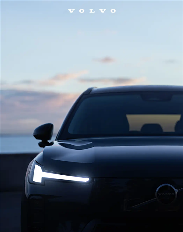 沃尔沃XC70牛仔蓝首发亮相！定位中型SUV 8月开启预售