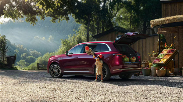 一年狂卖近20万辆斩获新势力车型销冠！全新问界M7亮相：9月上市