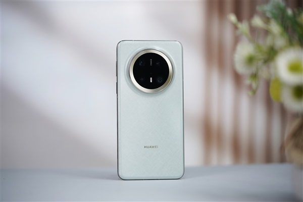 中国智能手机Q2出货量：华为重夺第一 苹果差点成Others