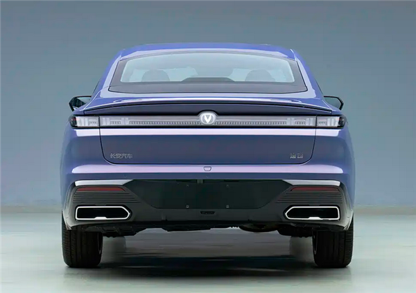 燃油插混两种动力！新款长安逸动即将下线：现款7.29万元起