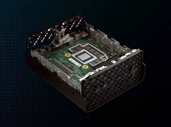 惠普Z2 Mini G1a工作站首发21999元:锐龙AI MAX+ PRO 395