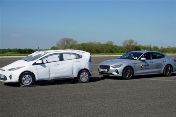 汽车辅助驾驶功能失灵 车主能否要求“退一赔三” 法院判了