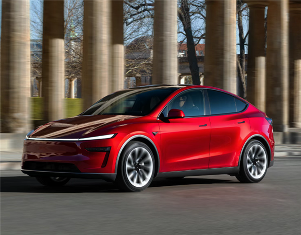 特斯拉创始人开喷马斯克:放弃2.5万平民车 却造垃圾桶皮卡