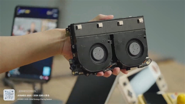 AYANEO NEXT 2官宣:AMD顶级锐龙AI Max+ 395走入旗舰掌机