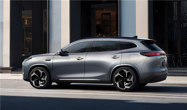 买不起保时捷的Macan的可以看看!奇瑞星纪元E05官图发布