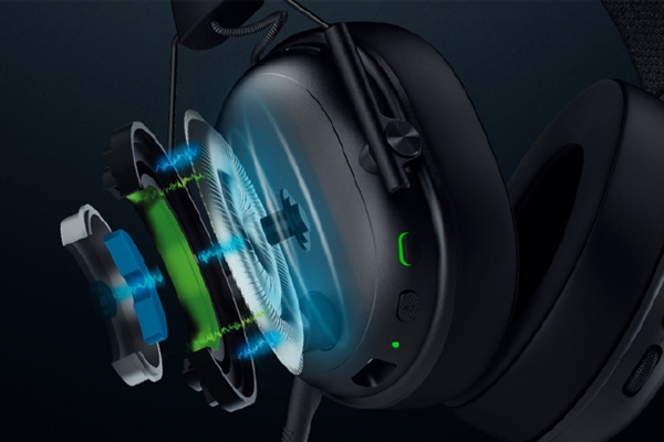 1999元 雷蛇旋风黑鲨V3专业版头戴耳机发布 无线也0延迟