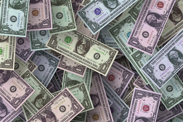 AI不存在泡沫 也不愁盈利:美国家庭靠炒股就赚了35万亿