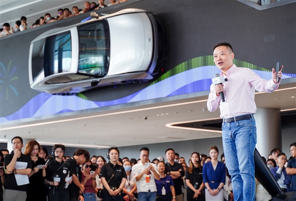 小鹏汽车乔迁广州新总部:有8万平公园+2万平餐厅