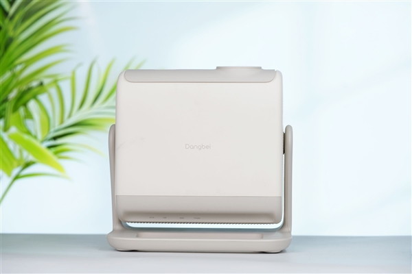 护眼纯三色激光!当贝D7X智能投影仪图赏