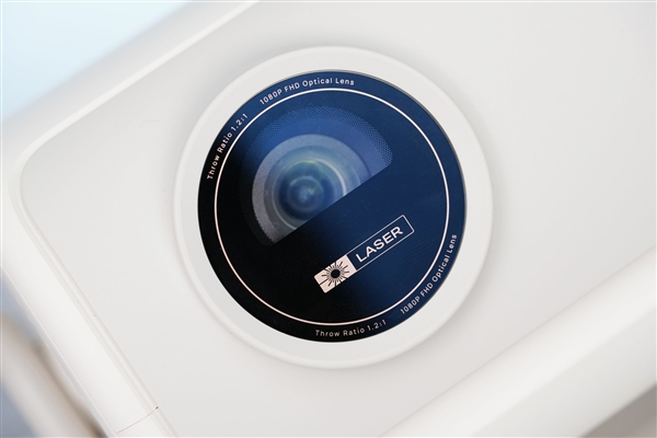 护眼纯三色激光!当贝D7X智能投影仪图赏