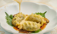 LV首尔开餐厅3只牛肉饺子243元:印有经典图案 !