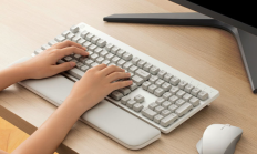 139元 小米无线键鼠套装舒适版众筹：非对称鼠标、分离式手托