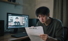 央视揭露打造素人网红骗局：小伙直播7天0人观看 想解约被索赔50万