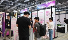 让机器人更有“活人感”，“糯宝”陪伴机器人亮相CTIS2025