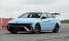 可合法上路的TCR赛车！现代伊兰特特别版发布：提供6速手波