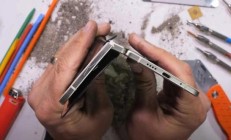 iPhone Air躺赢，谷歌Pixel 10 Pro Fold暴力测试中着火