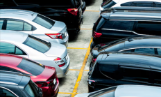 工信部将巩固新能源汽车内卷整治成效:提升标准倒逼落后产能退出